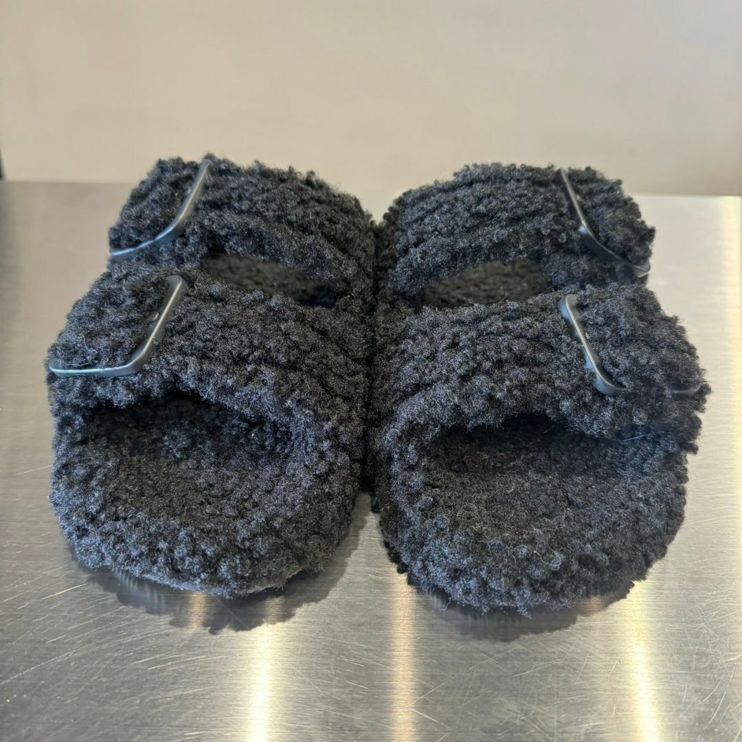 『BALENCIAGA』バレンシアガ (25cm) ボアモンクサンダル