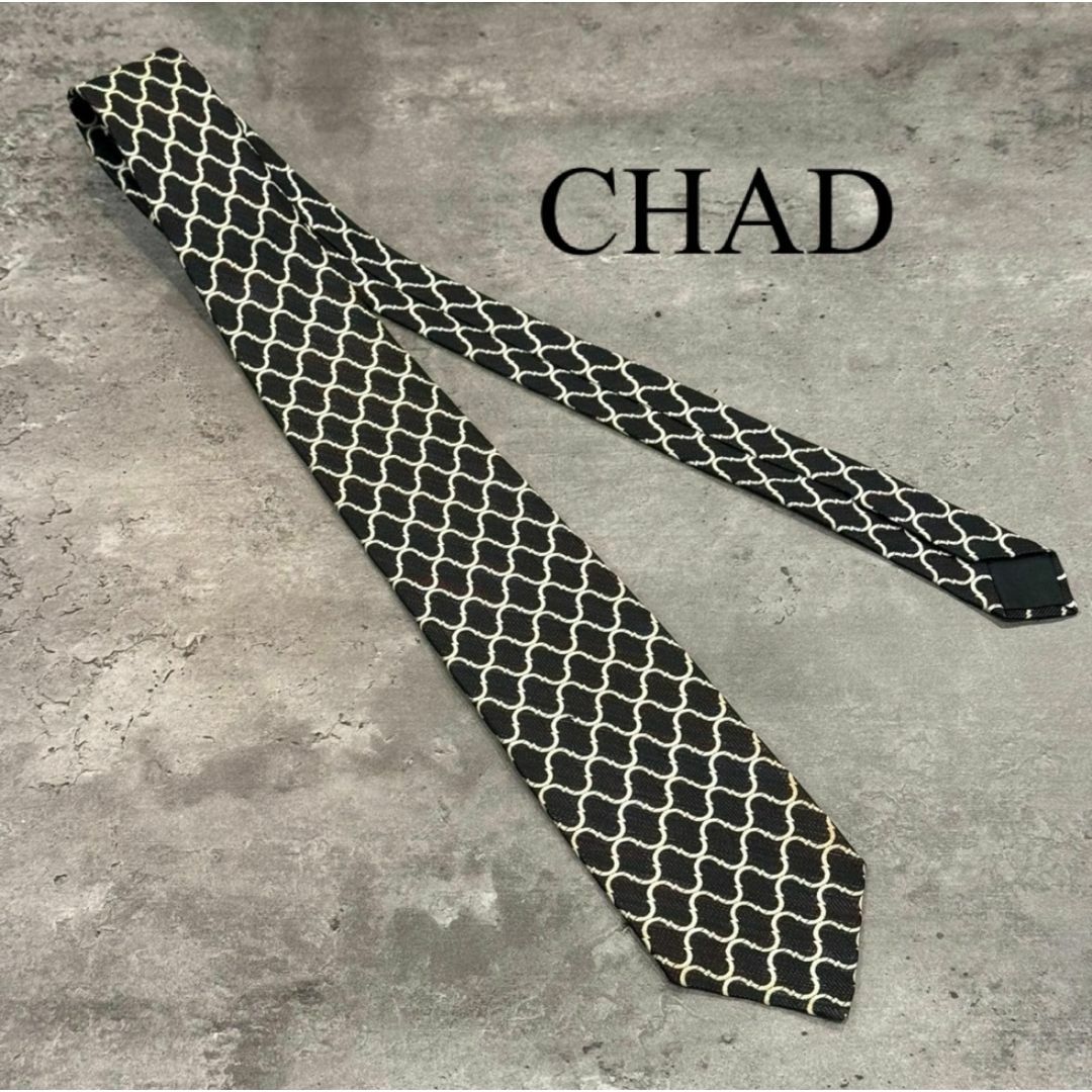 『CHAD』チャド 総柄ネクタイ