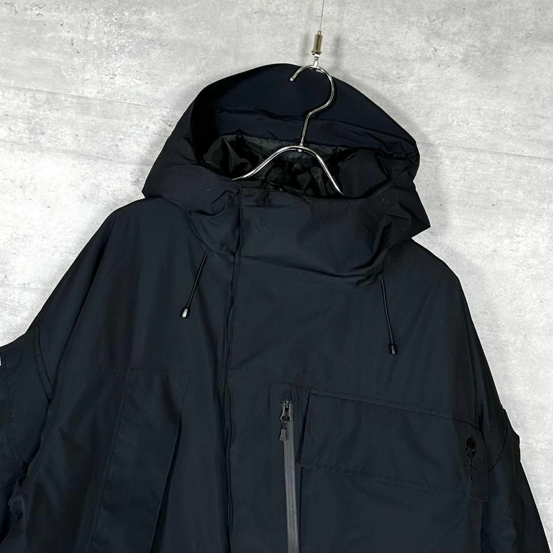 『ディーベック × オールモストブラック』(2) GORE-TEX ジャケット