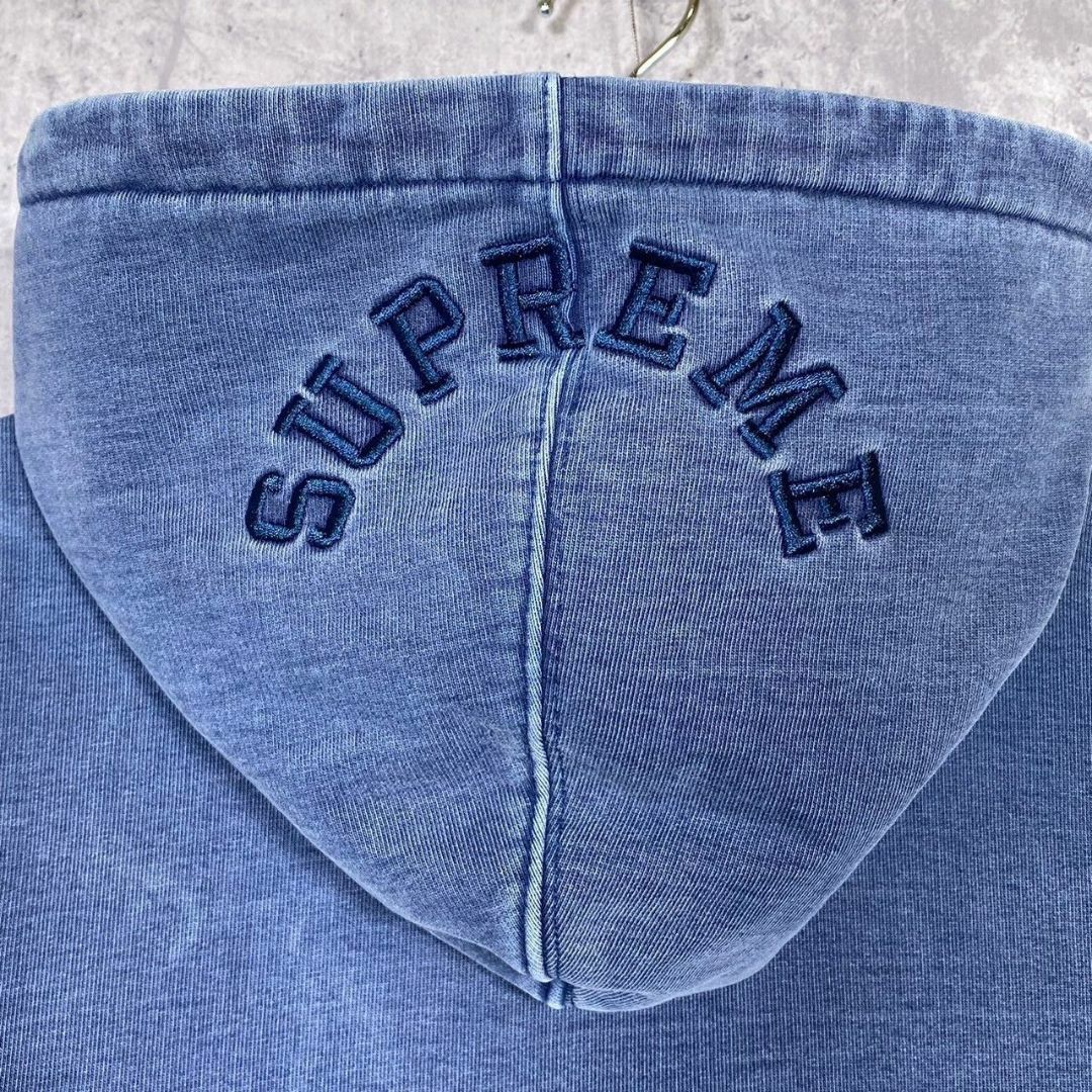 『SUPREME』シュプリーム (L) フード刺繍ロゴ プルオーバーフーディー