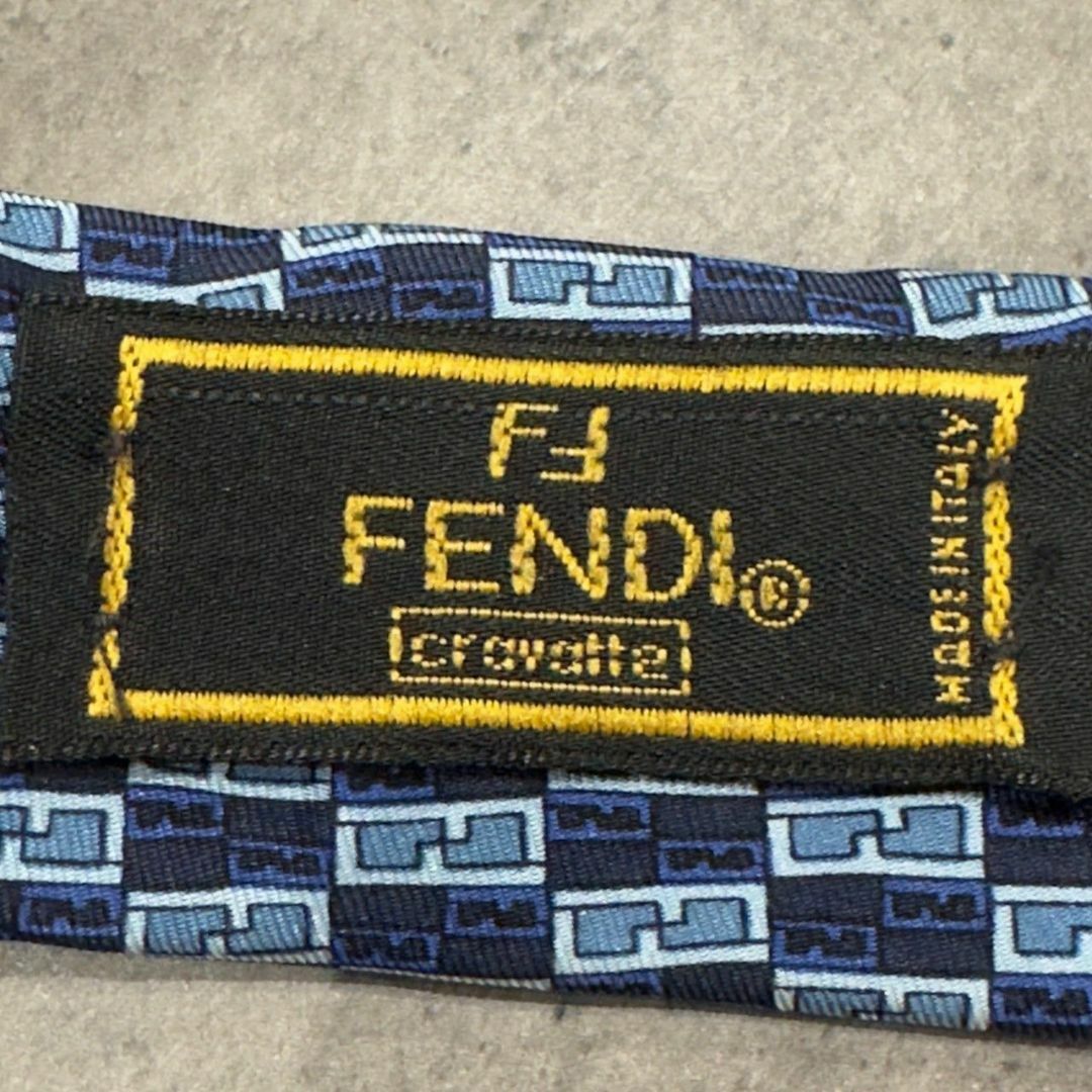 『FENDI』フェンディ ズッカ柄 シルクネクタイ