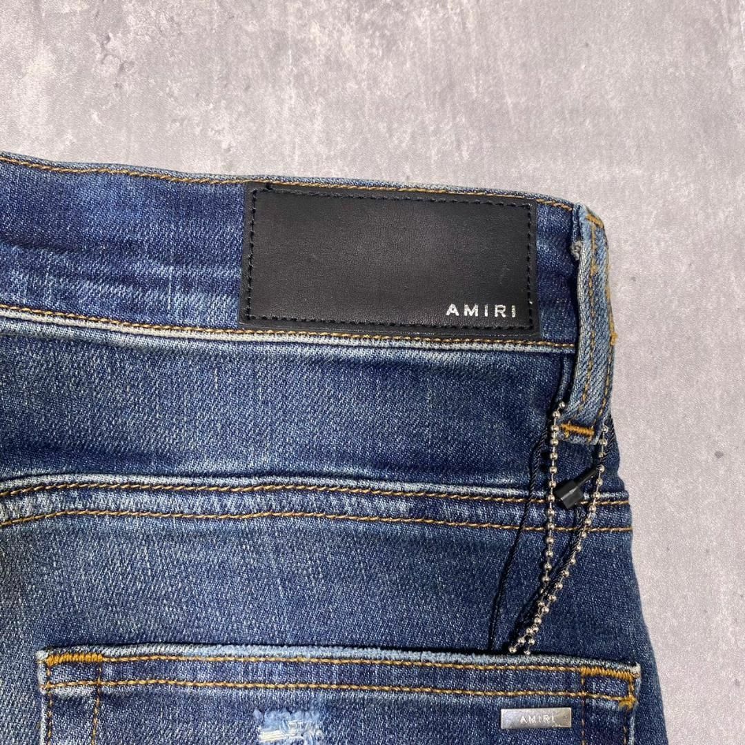 『AMIRI』アミリ (30) バンダナアートパッチ デニムパンツ