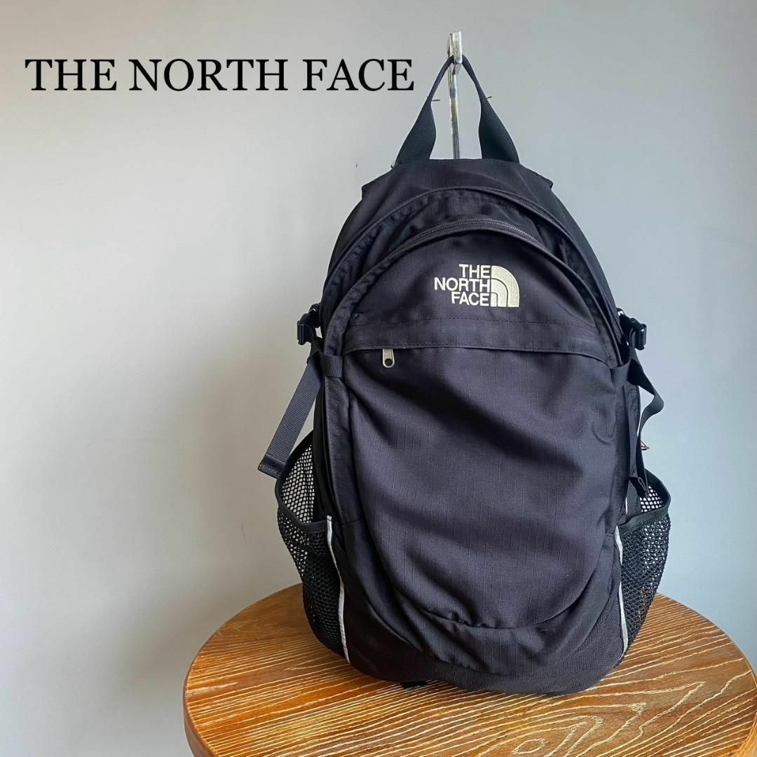 『THE NORTH FACE』ザノースフェイス フロント刺繍ロゴ バックパック