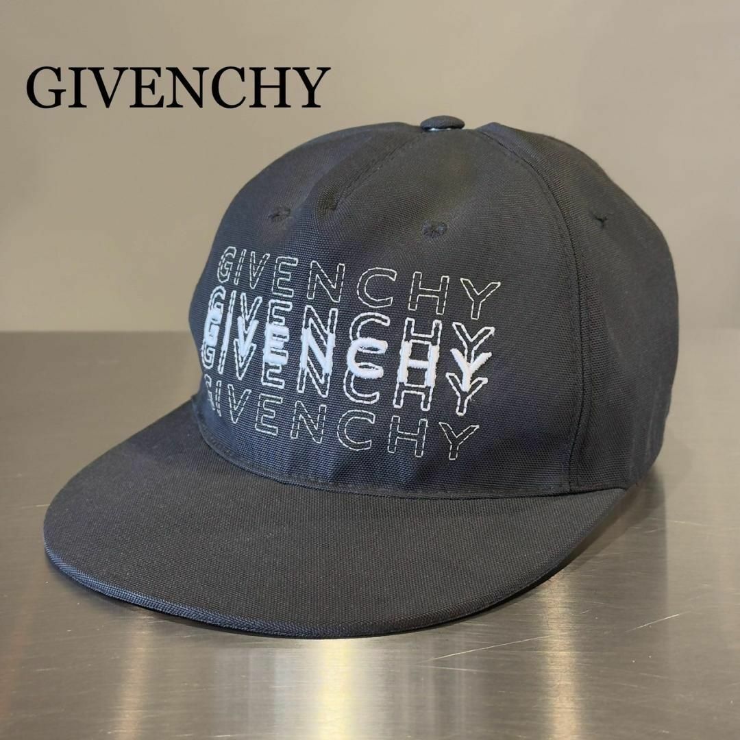『GIVENCHY』ジバンシー 刺繍ロゴ ベースボール CAP