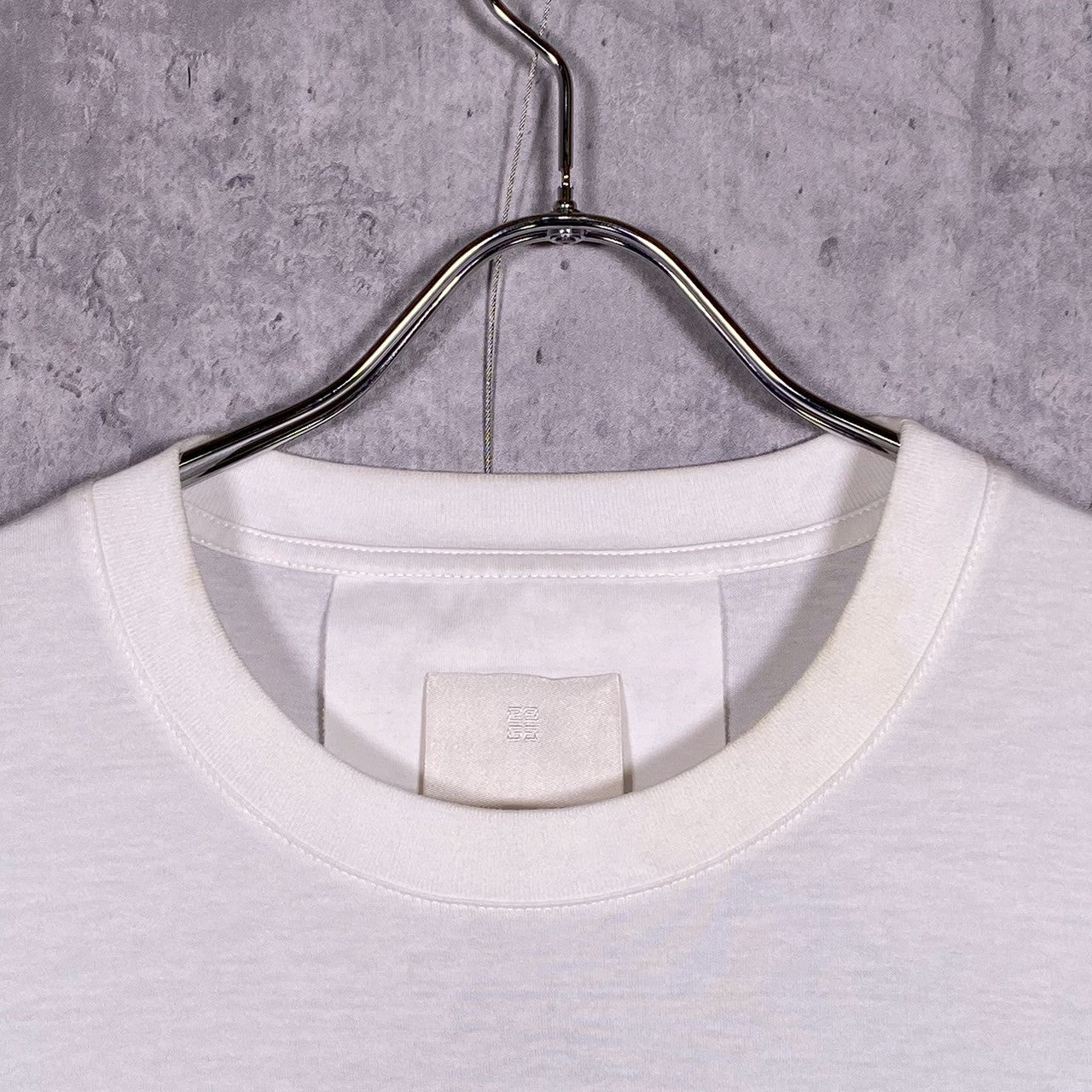 『GIVENCHY』ジバンシー (XL) スプレードックプリントTシャツ