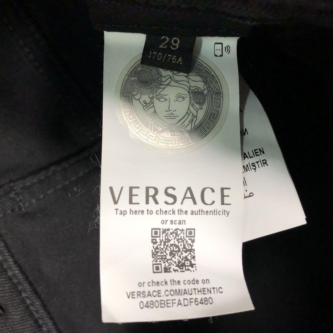 『VERSACE』ヴェルサーチ (29) スキニーストレッチパンツ