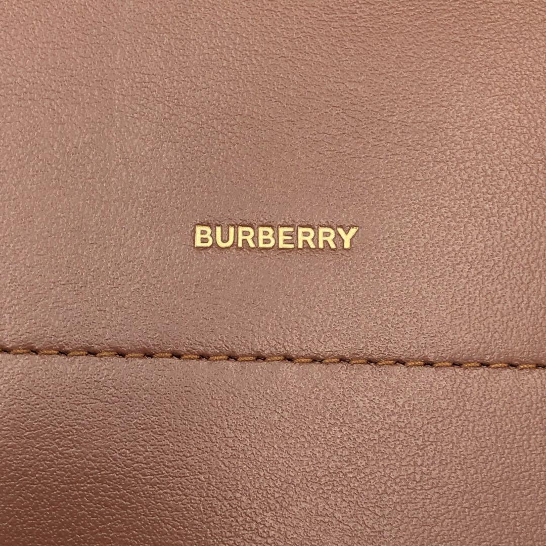 『BURBERRY』バーバリー チェーンウォレット モノグラム