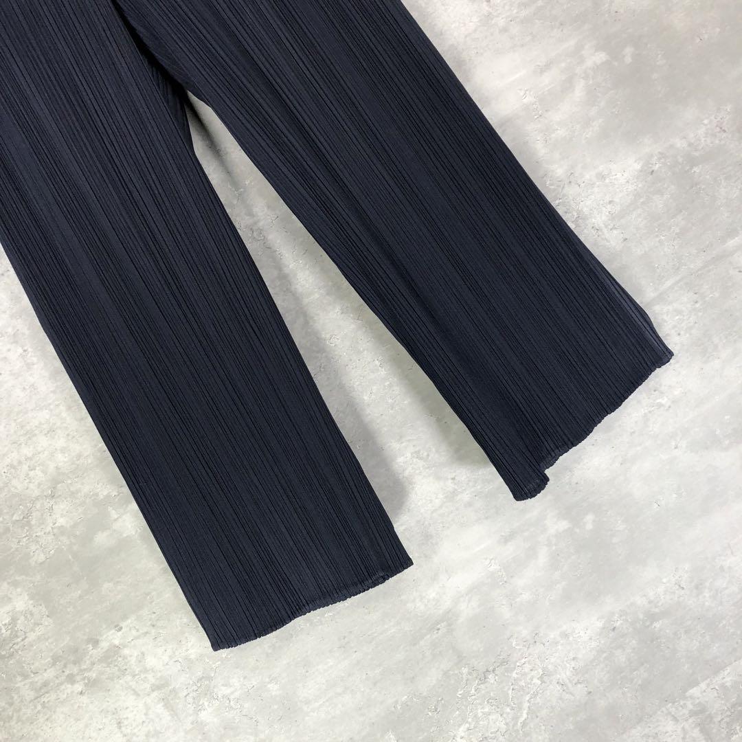 『PLEATS PLEASE』プリーツプリーツ (2) ストレートパンツ