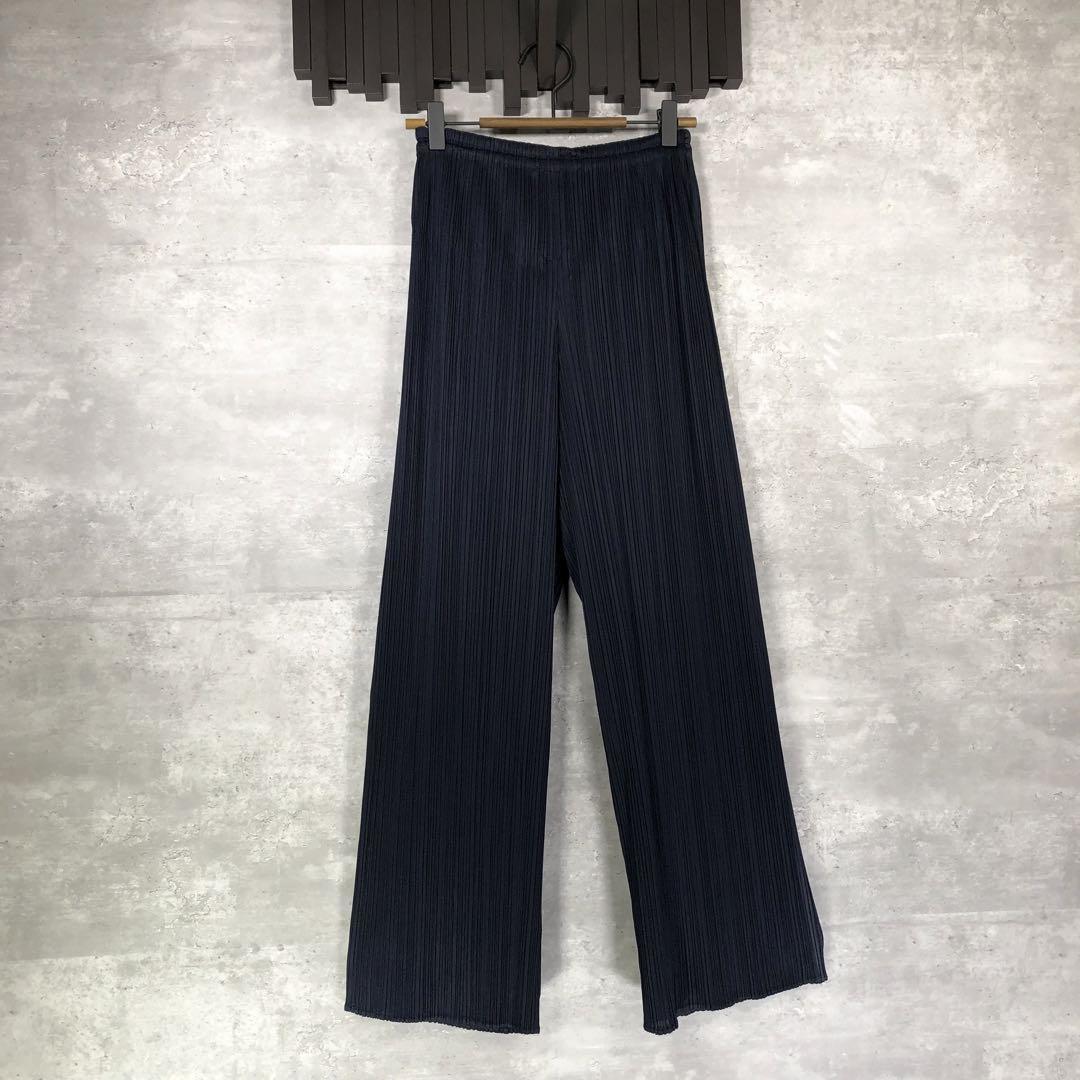 『PLEATS PLEASE』プリーツプリーツ (2) ストレートパンツ