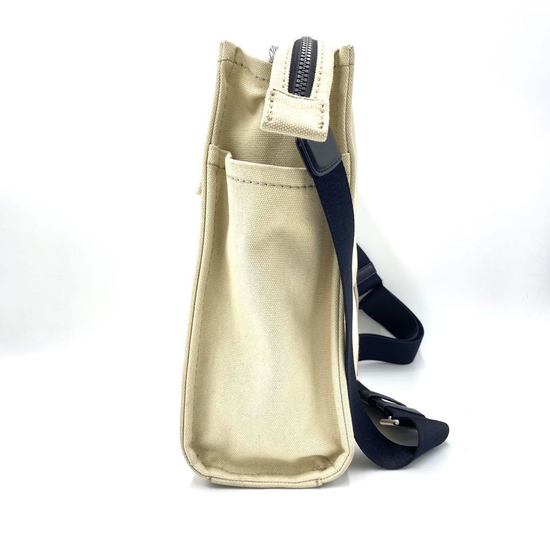 『MARC JACOBS』マークジェイコブス ショルダーブックバック