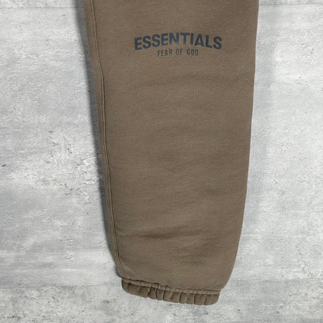 『ESSENTIALS』エッセンシャルズ (M) スウェットパンツ