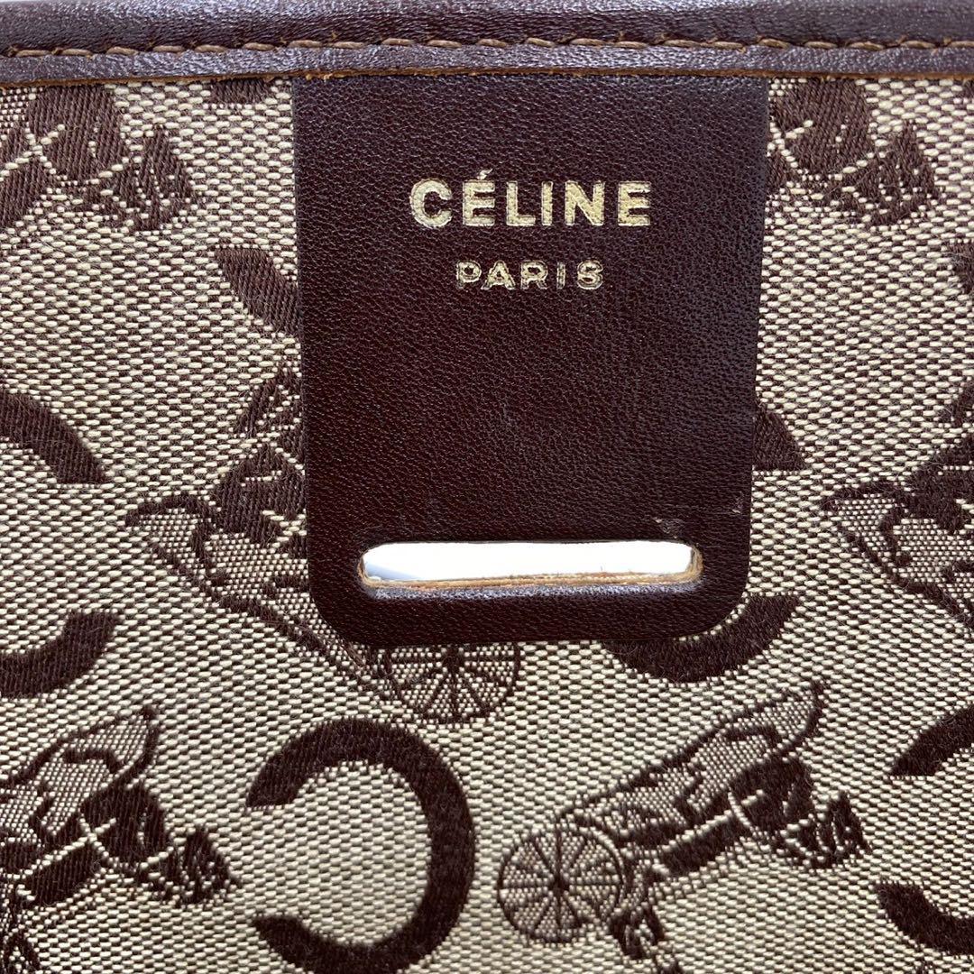 『CELINE』セリーヌ Cマカダム 馬車 ショルダーバック