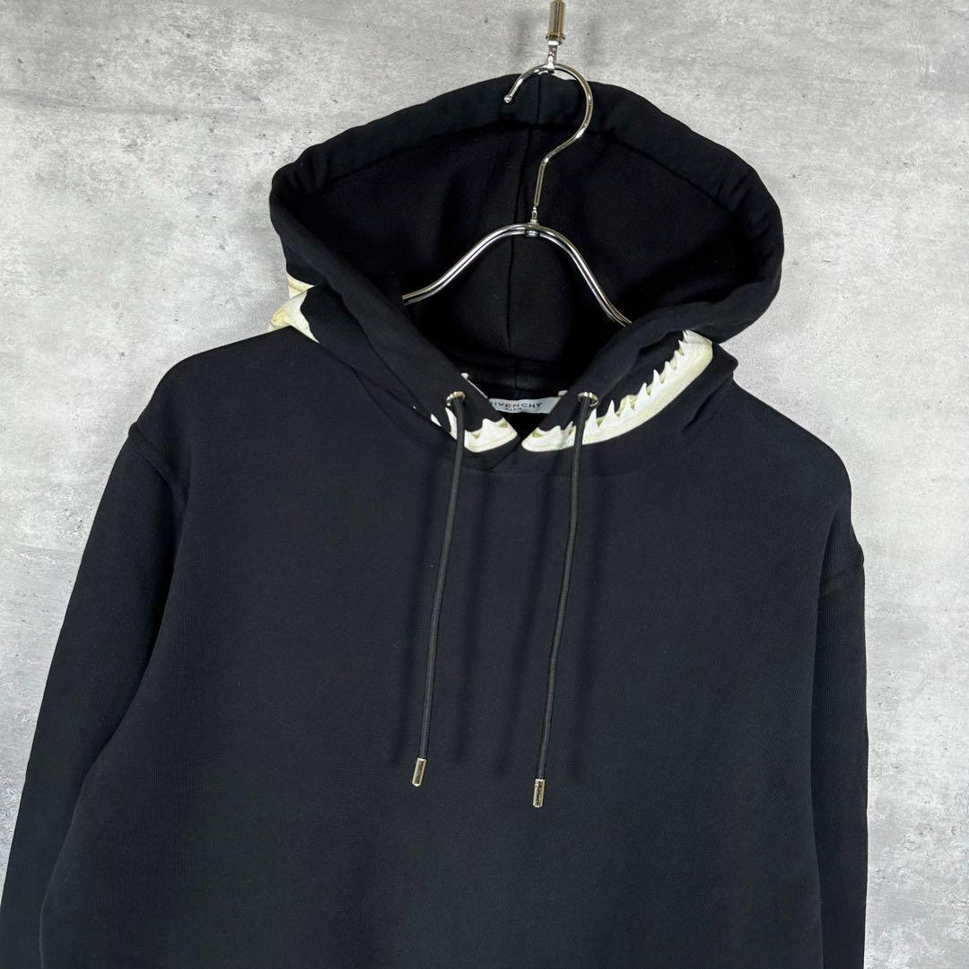 『GIVENCHY』ジバンシー (M) ボーンプリント プルオーバーパーカー