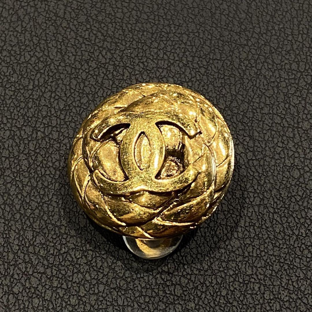 『CHANEL』 シャネル 両耳用 イヤリング / ゴールド