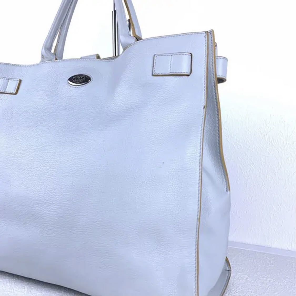 FURLA フルラ ハンドバッグ レザーバック オフホワイト