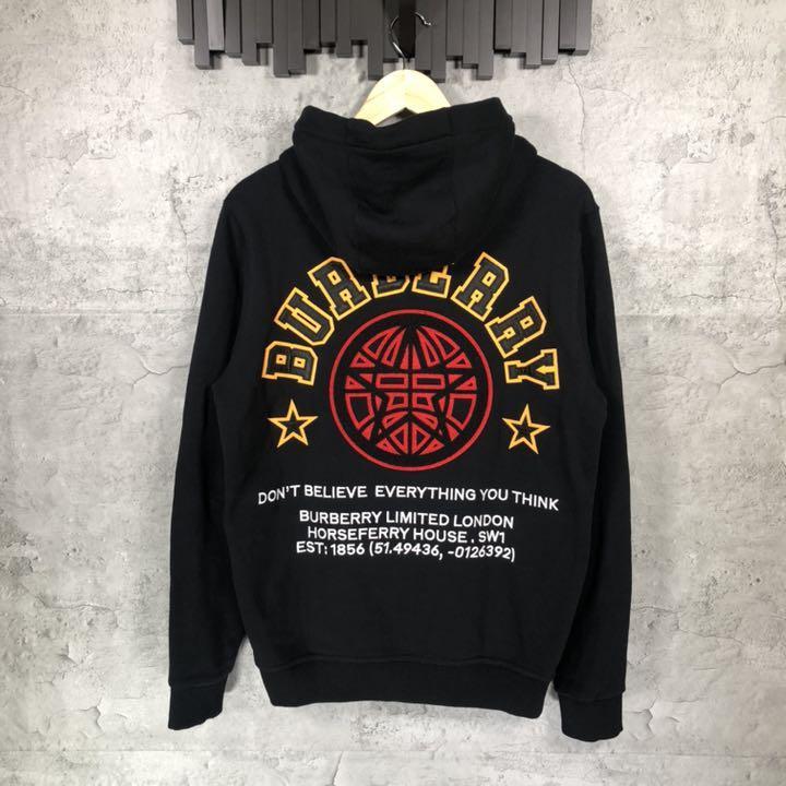 『BURBERRY』バーバリー (XS) トナカイ ワッペン裏毛パーカー