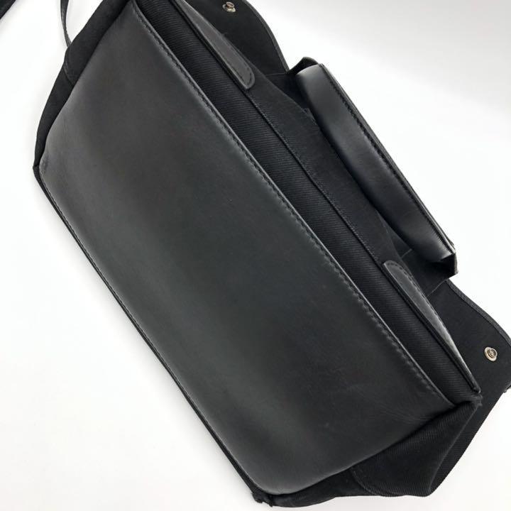 『BALENCIAGA』バレンシアガ ネイビーカバス S ハンドバック