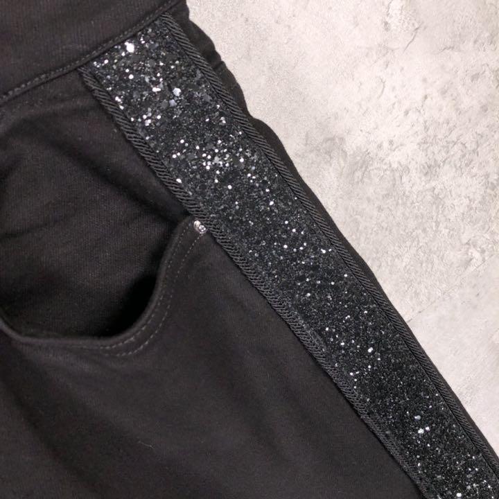 『AMIRI』アミリ (34) ラインストレッチパンツ