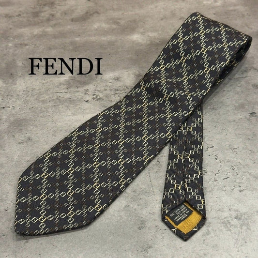 『FENDI』フェンディ ズッカ 総柄 シルクネクタイ