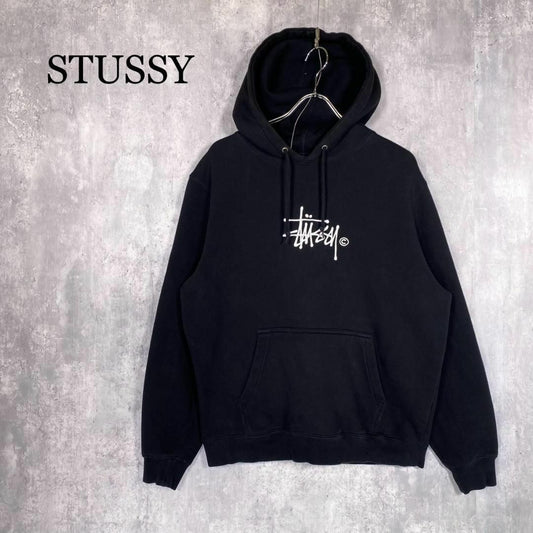 『STUSSY』ステューシー (S) フロントロゴ刺繍 プルオーバーフーディー