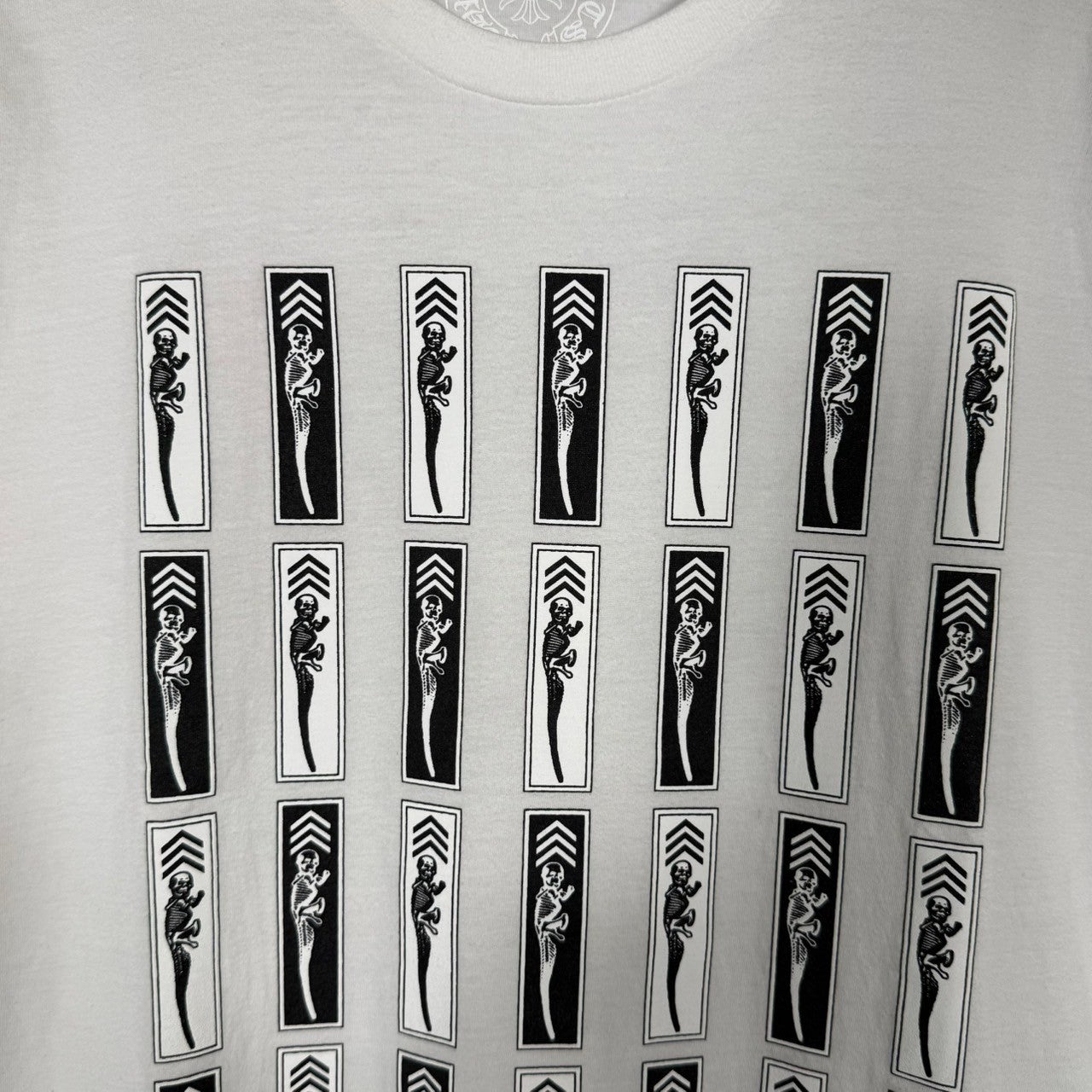 『CHROME HEARTS』クロムハーツ (L) プリントクルーネックTシャツ
