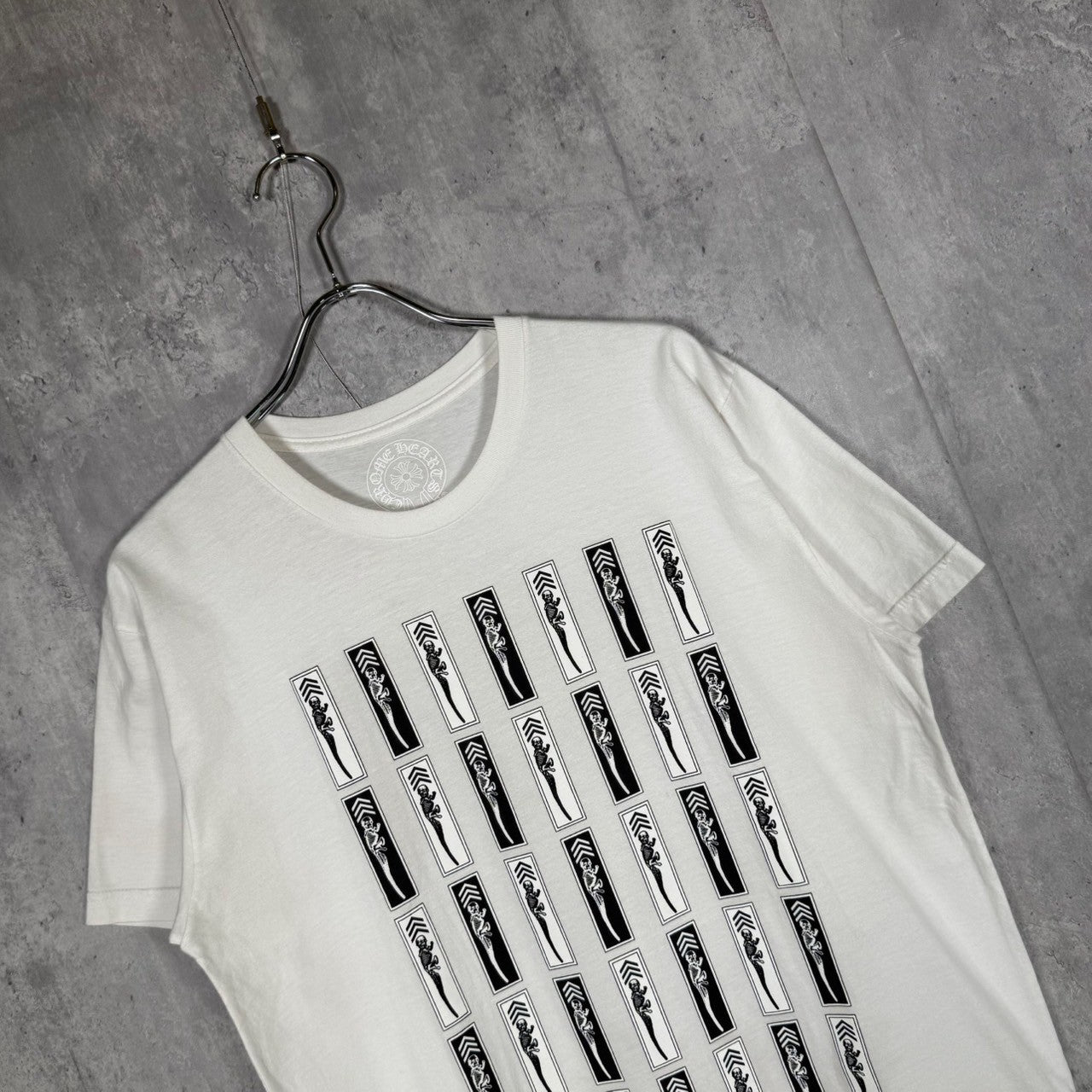 『CHROME HEARTS』クロムハーツ (L) プリントクルーネックTシャツ